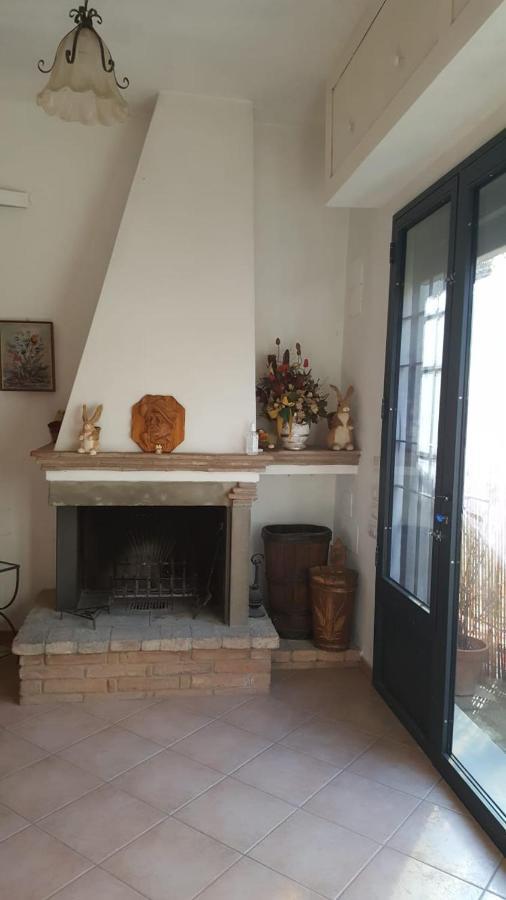 Agriturismo Podere I' Caldino Troghi Eksteriør billede