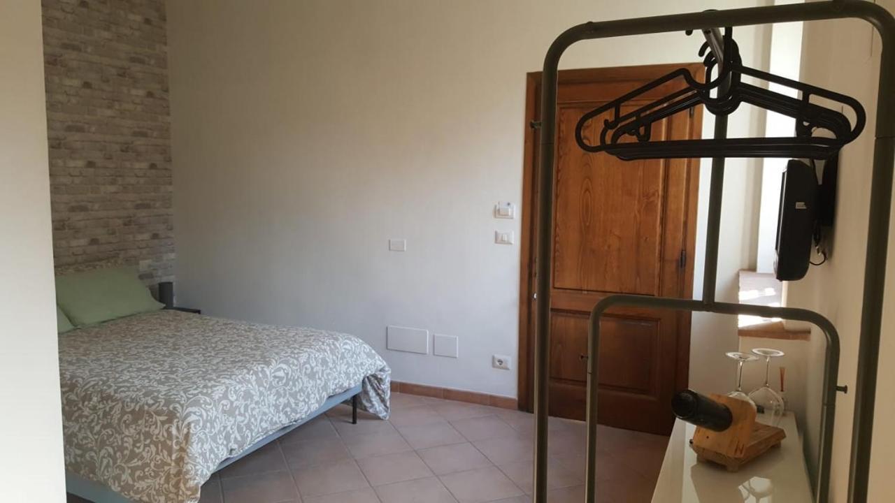 Agriturismo Podere I' Caldino Troghi Eksteriør billede